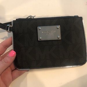 Michael Kors Wrislet